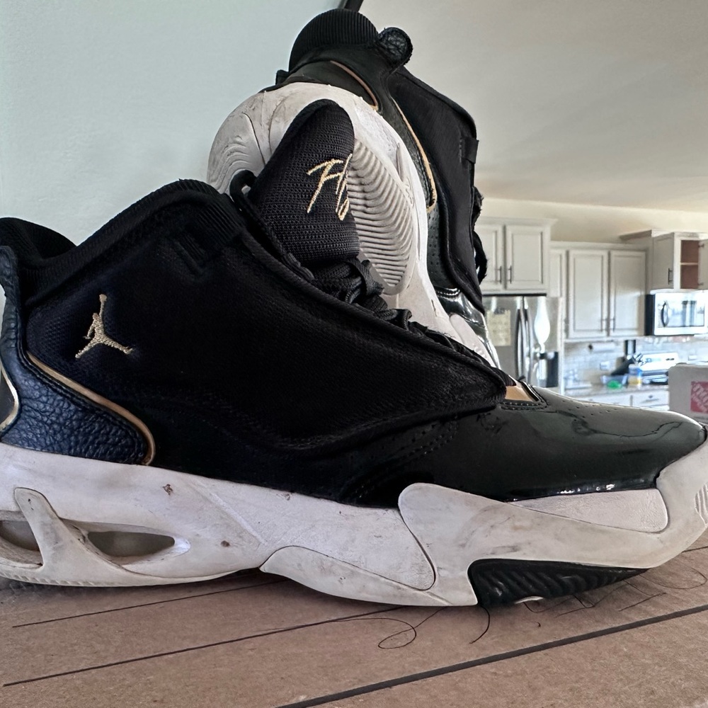 🖤Men’s Jordan’s 🖤 - Picture 6 of 6